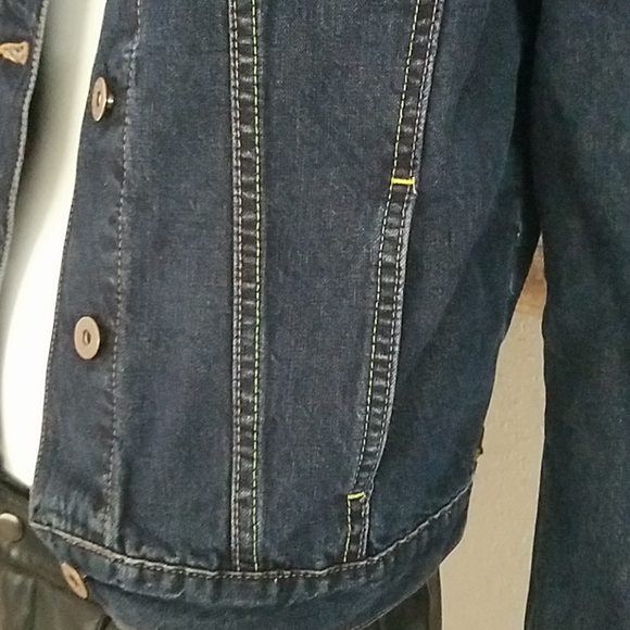 "MAVI" trucker Jean jacket - Picture 6 of 8